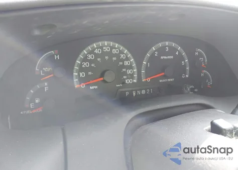 2002 Ford F-150 Lariat/Xlt from USA, damaged, VIN 1FTRW07662KA48643